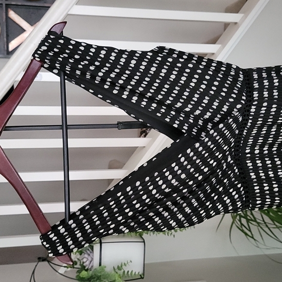 LULUS Pleated Tiered Dress In Black Polka Dot - Picture 5 of 11